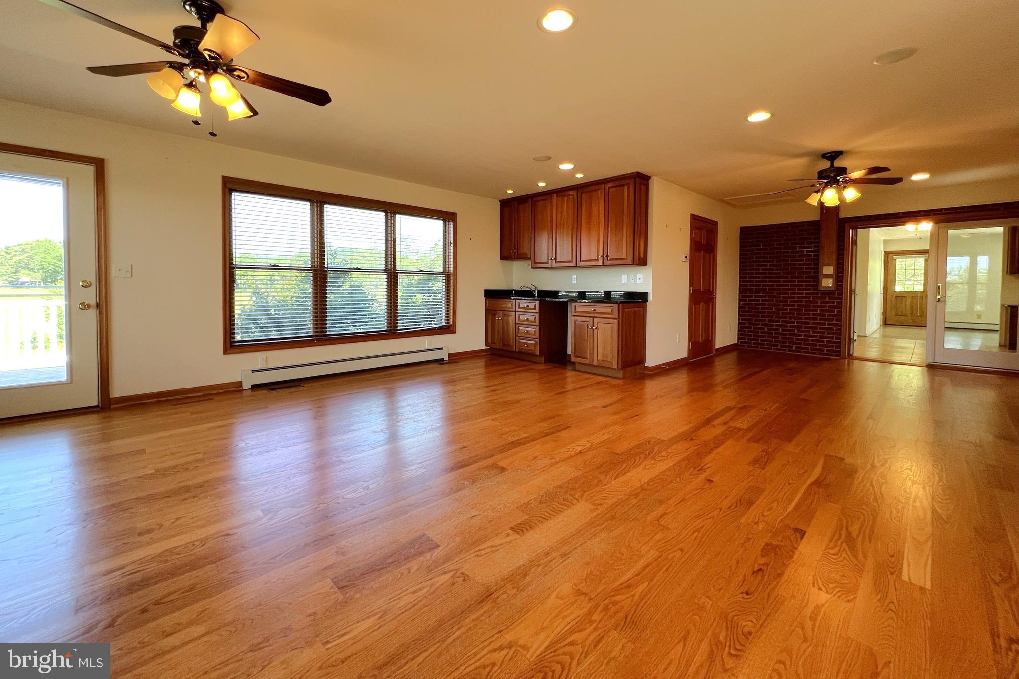 3542 Slate Mills Road Sperryville, VA 22740 - Photo 7 of 31 Great room with Blue Ridge views