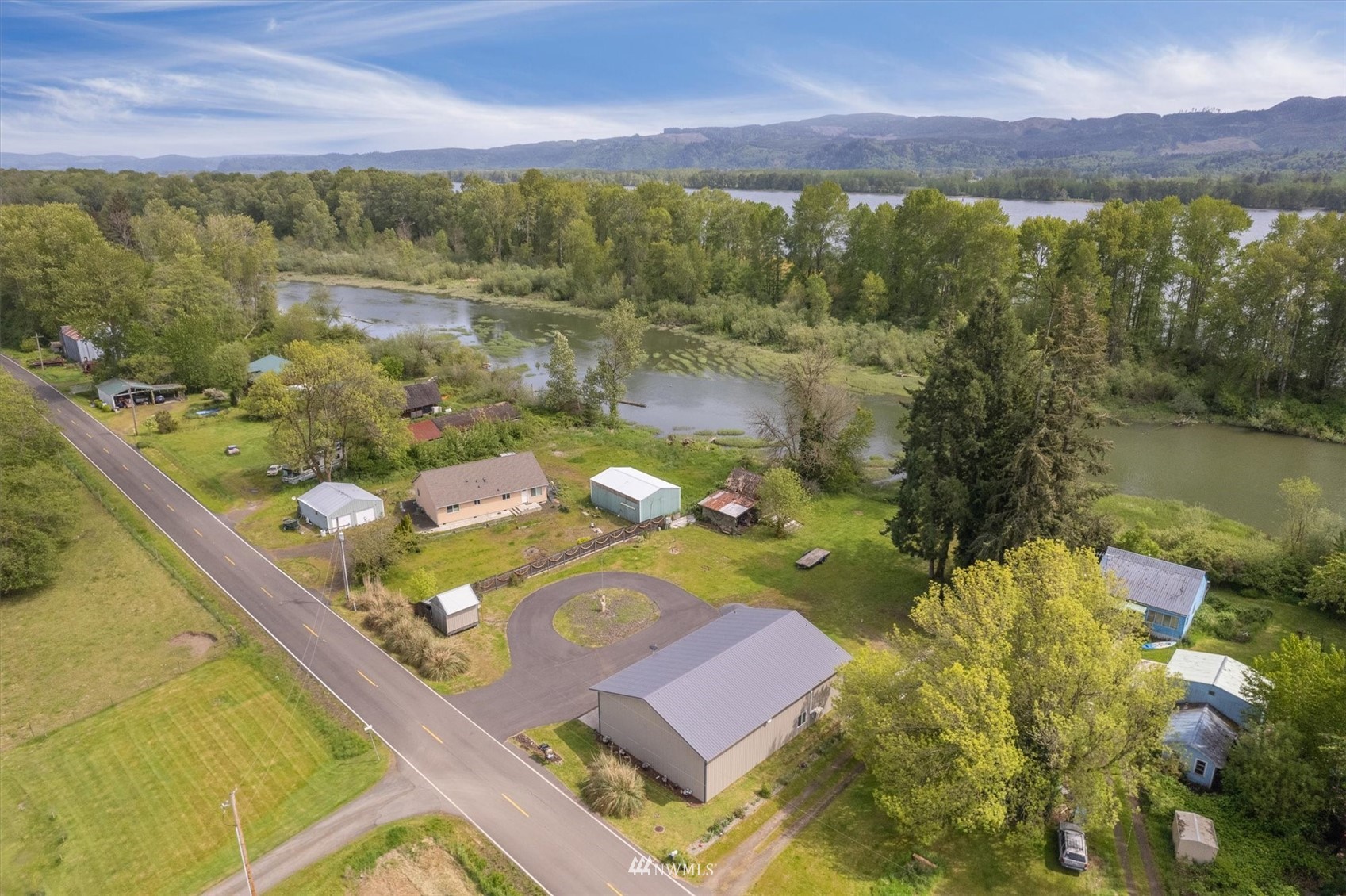 244 East Sunny Sands Road Cathlamet, WA 98612 - Photo 34 of 38 Gallery Image 34