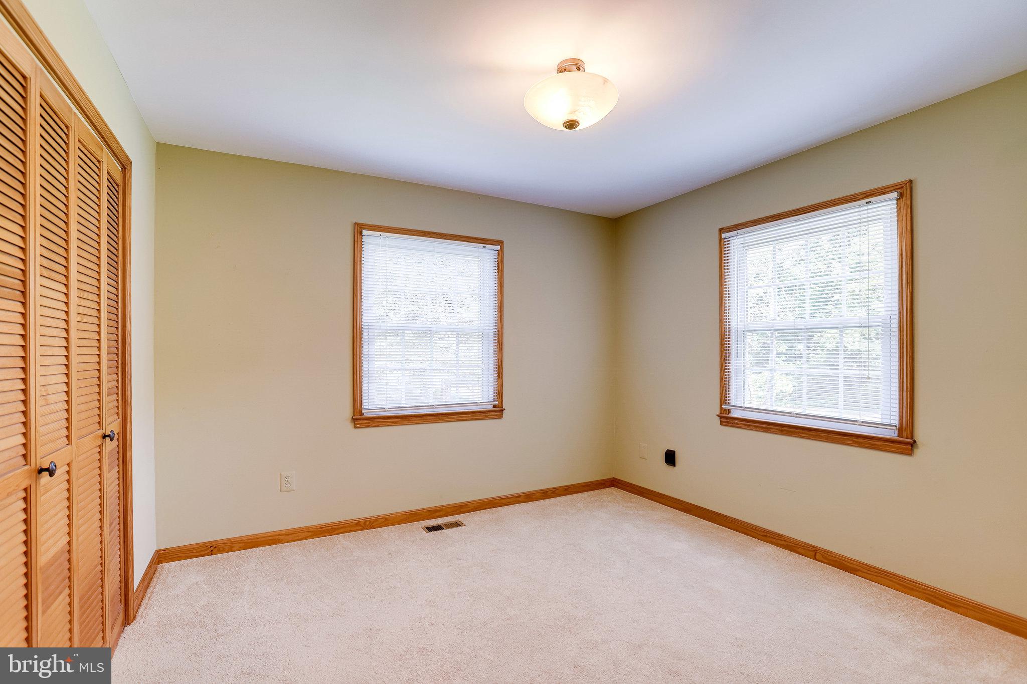 10210 Cliff Mills Road Marshall, VA 20115 - Photo 15 of 42 Gallery Image 15