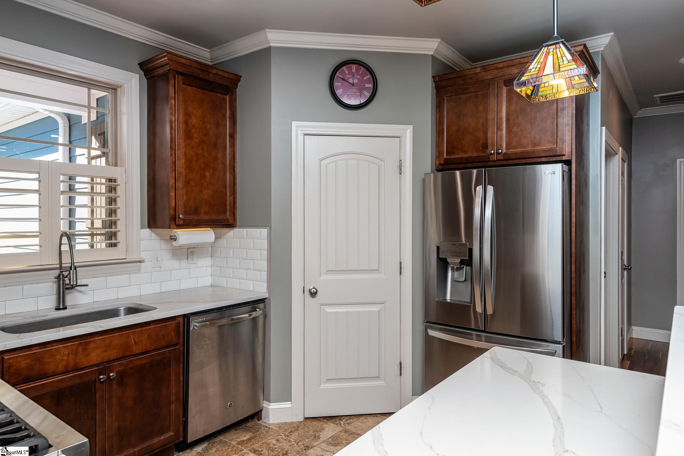 8506 North Tigerville Road Travelers Rest, SC 29690 - Photo 11 of 36 Gallery Image 11