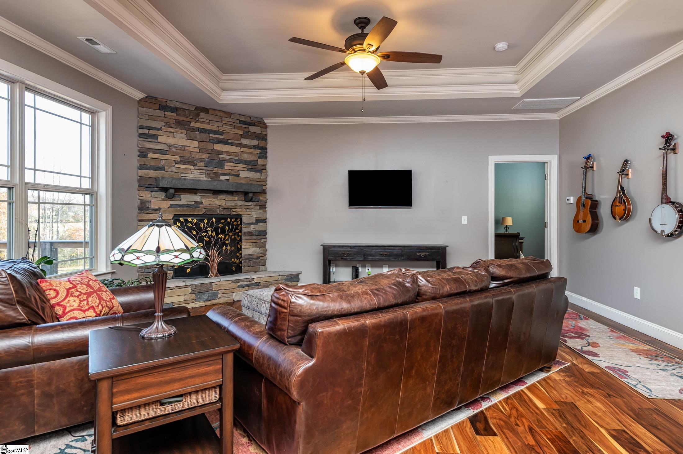 8506 North Tigerville Road Travelers Rest, SC 29690 - Photo 5 of 36 Gallery Image 5