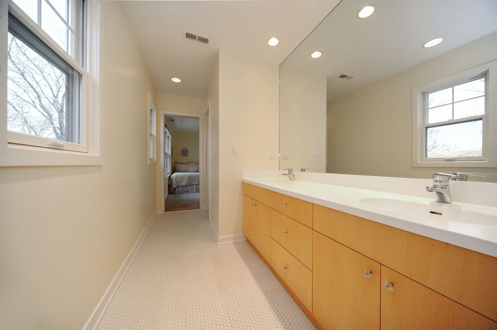 1032 Kenton Road Deerfield, IL 60015 - Photo 17 of 23