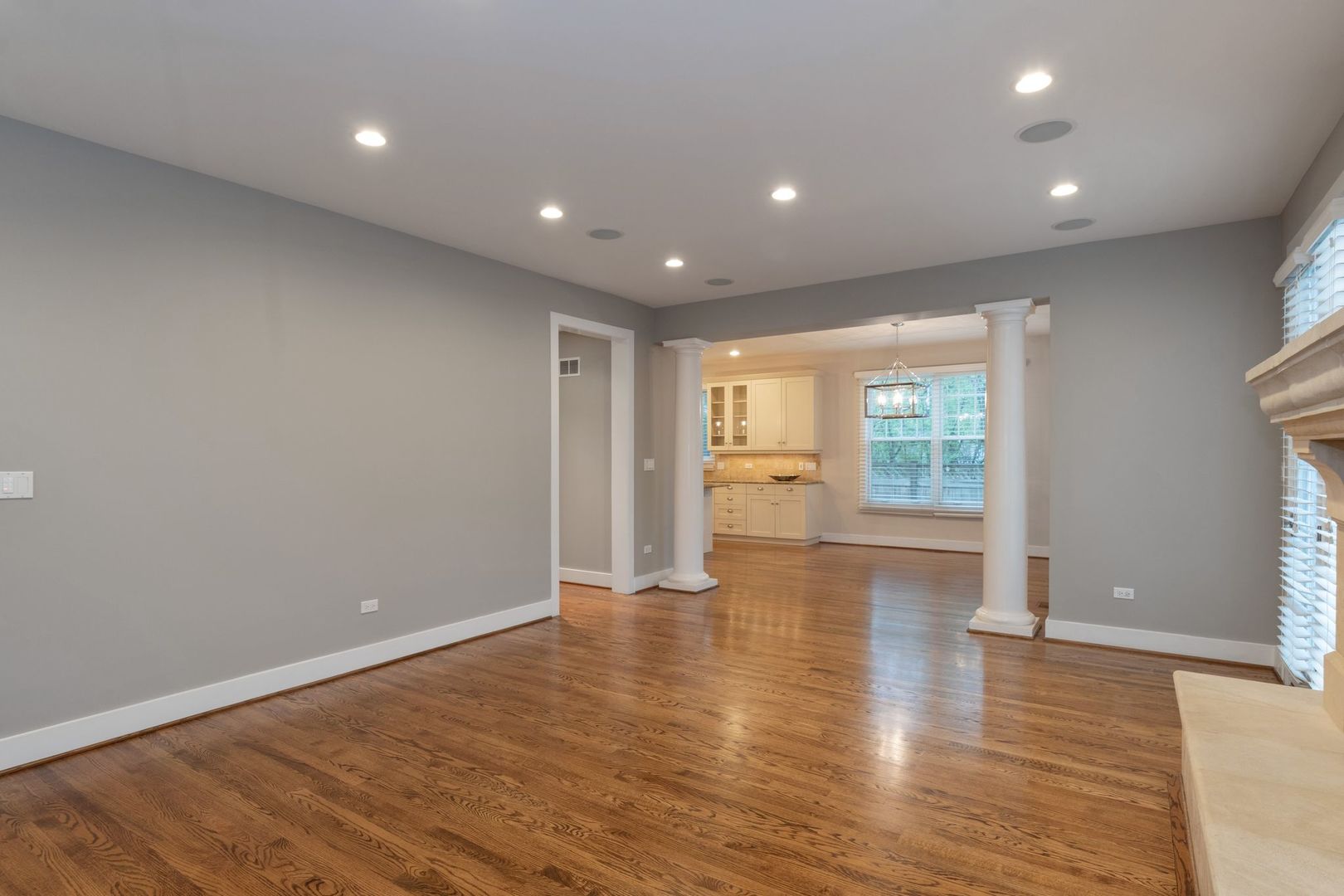 1032 Kenton Road Deerfield, IL 60015 - Photo 9 of 23