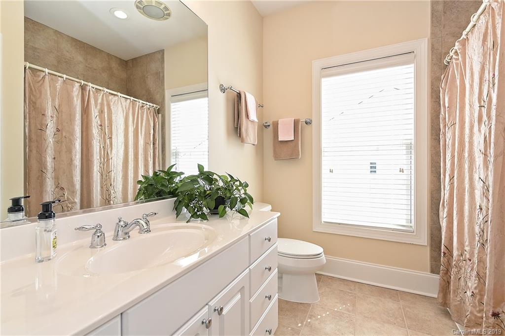 17347 Meadow Bottom Road, Unit 11 Charlotte, NC 28277 - Photo 22 of 31 Gallery Image 22
