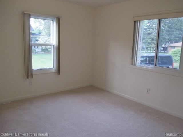 2870 Hickory Lawn Road Rochester Hills, MI 48307 - Photo 12 of 21