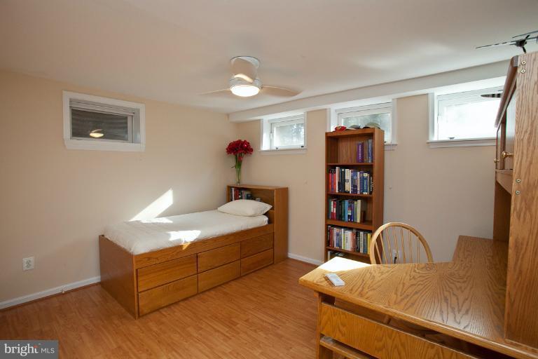 300 Stonington Road Silver Spring, MD 20902 - Photo 17 of 30 Bedroom