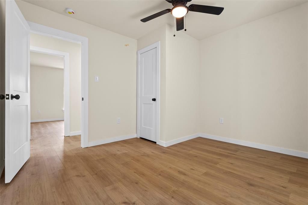 153 Avondale Avenue Azle, TX 76020 - Photo 18 of 32