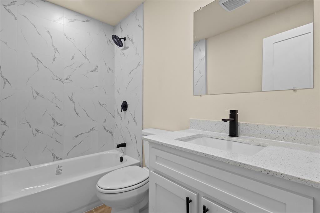 153 Avondale Avenue Azle, TX 76020 - Photo 19 of 32