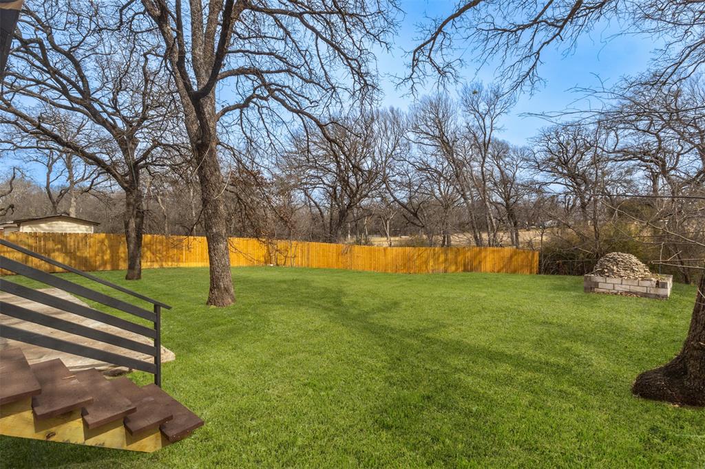 153 Avondale Avenue Azle, TX 76020 - Photo 25 of 32