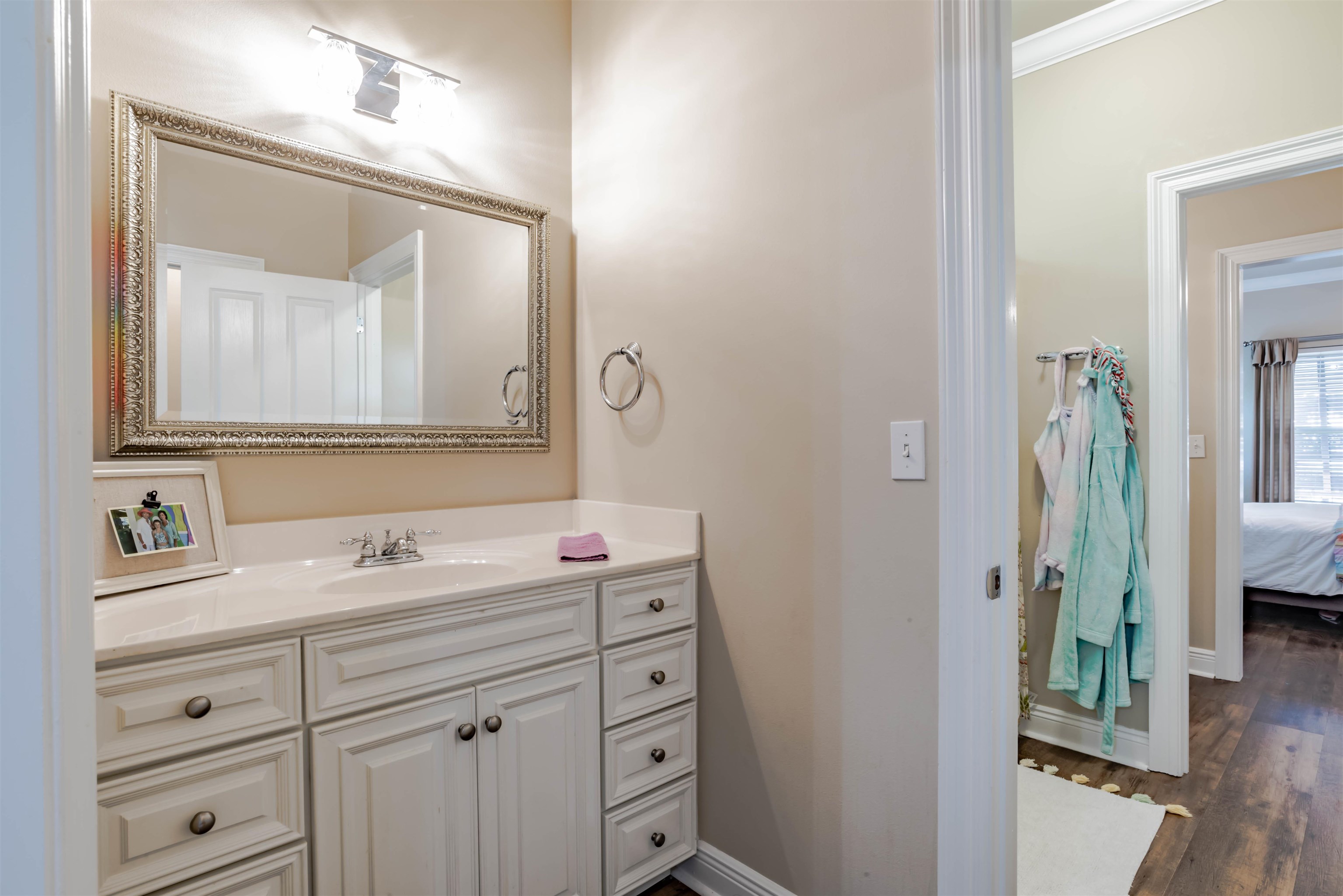 609 West Fort Morgan Road Gulf Shores, AL 36542 - Photo 30 of 50 Jack & Jill Bath