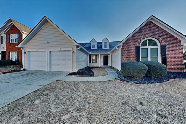 $2,450 | 2097 Corsica Way Southwest, Marietta, GA 30008