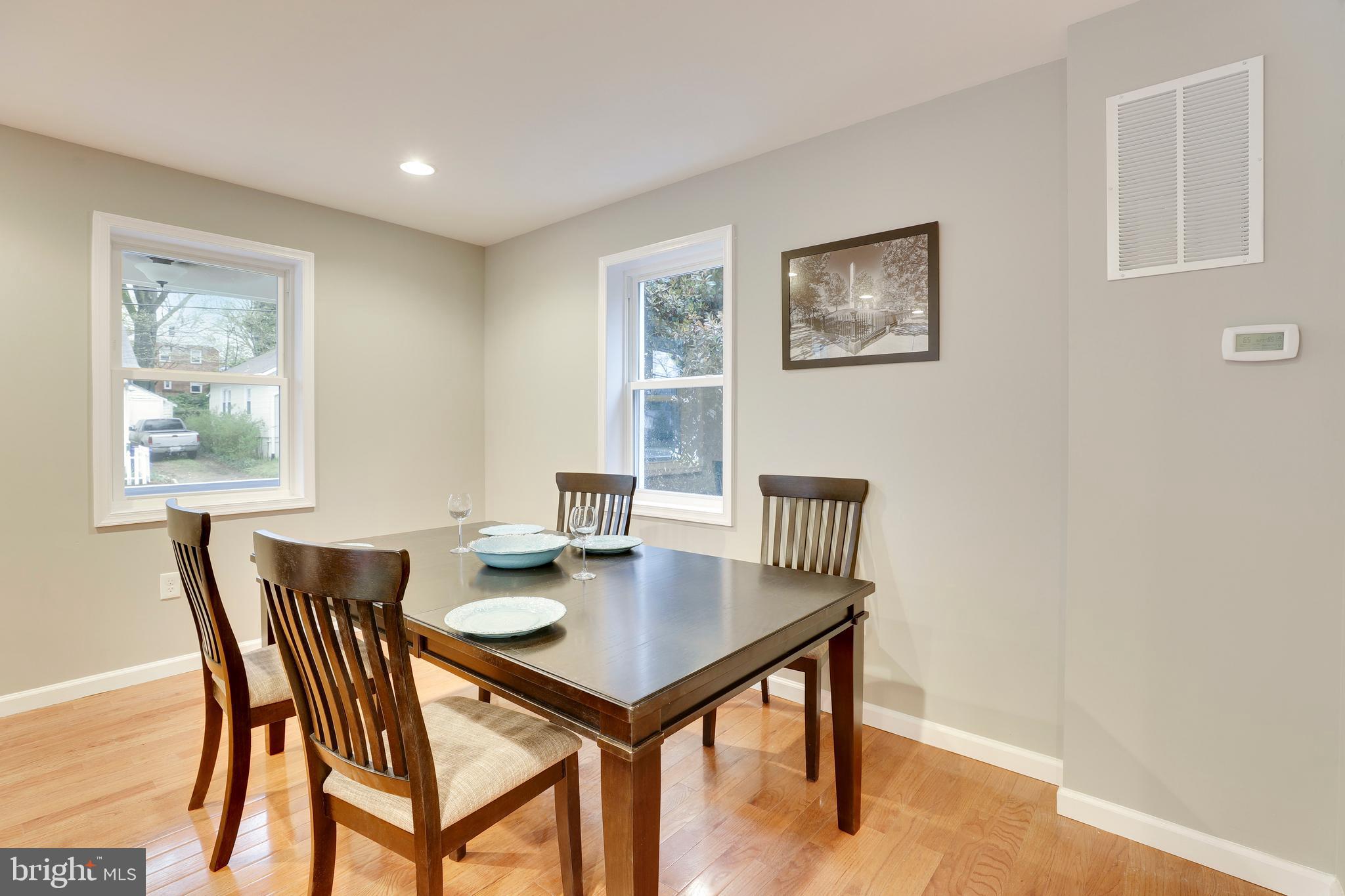 407 Silver Spring Avenue Silver Spring, MD 20910 - Photo 3 of 21