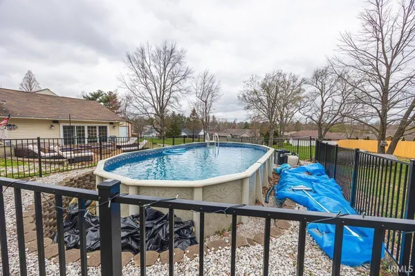 $475,000 | 303 South Washington Street, Huntingburg, IN 47542