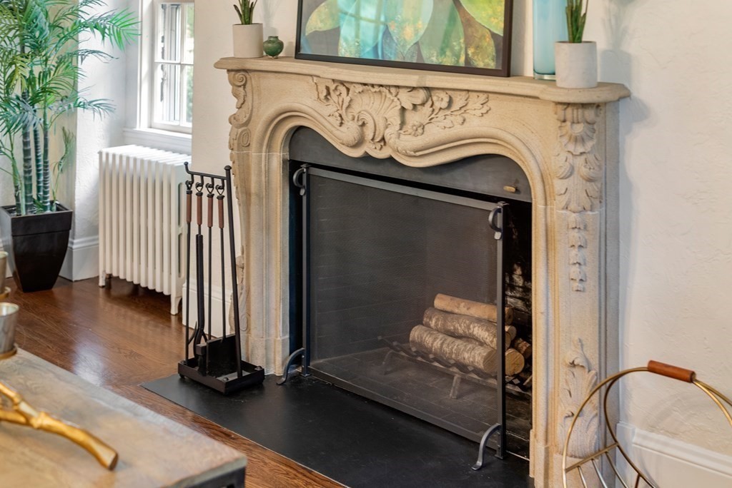 35 Fenwick Road Newton, MA 02468 - Photo 7 of 33