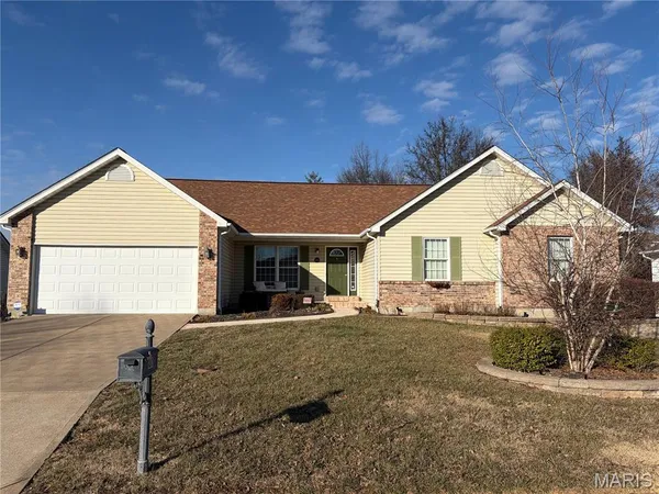 $409,900 | 180 Jacobs Way, St. Peters, MO 63376