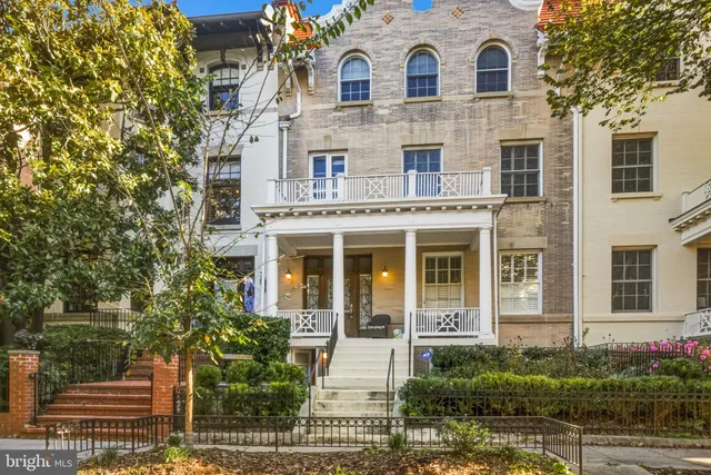 $2,500 | 2619 Woodley Place Northwest, Unit 2, Washington, DC 20008