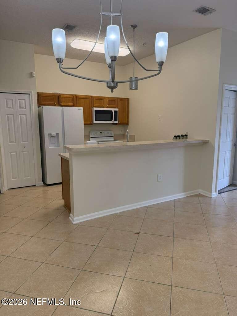 7920 Merrill Road, Unit 803 Jacksonville, FL 32277 - Photo 2 of 9 PHOTO-2025-10-18-12-38-13