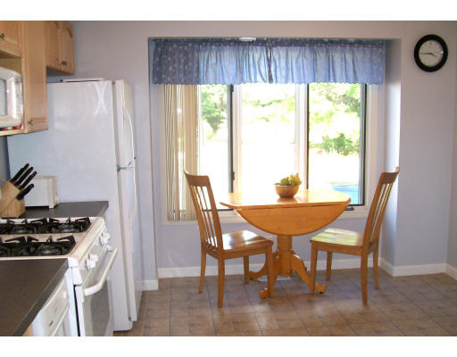 9 Deer Path, Unit 3 Maynard, MA 01754 - Photo 3 of 22 Gallery Image 3