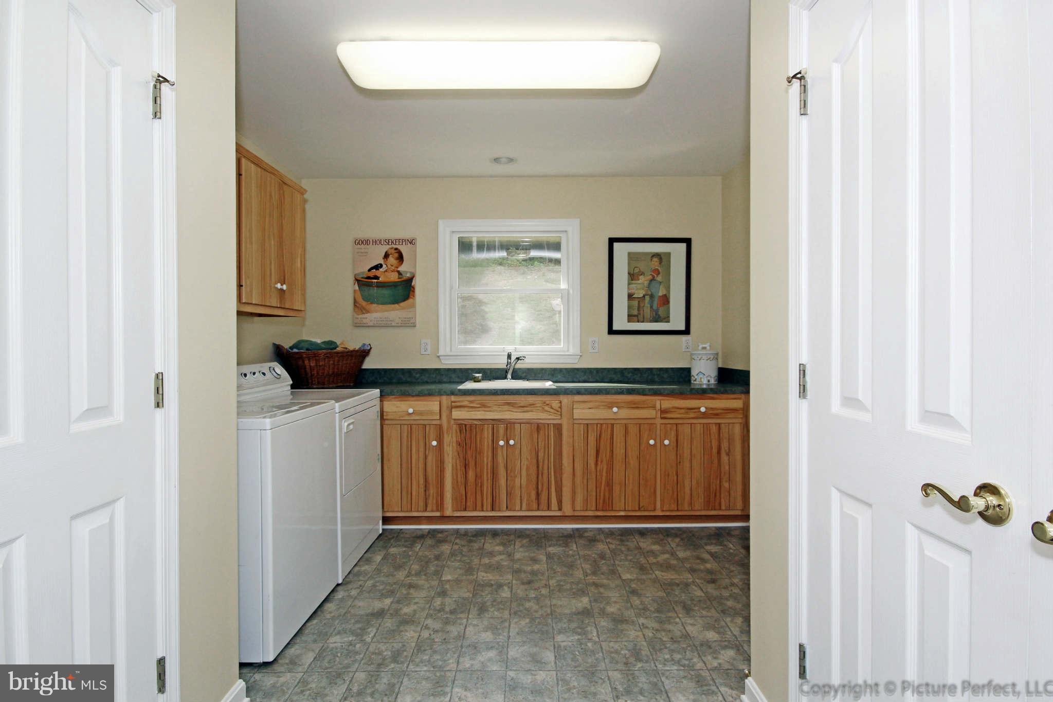 9831 Fox Road Frederick, MD 21702 - Photo 12 of 30 Huge Laundry Betw/ Kitchen & Garage