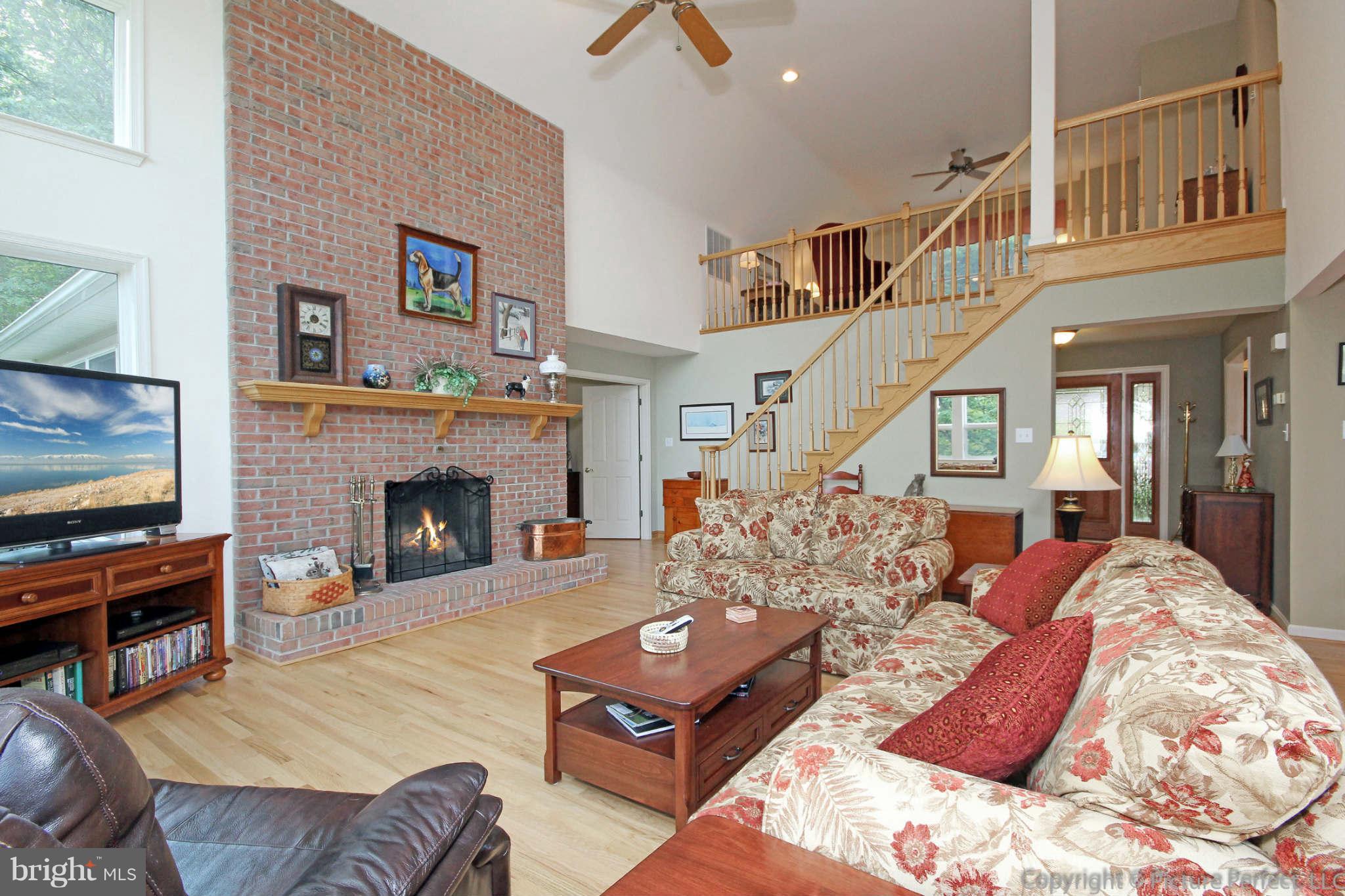 9831 Fox Road Frederick, MD 21702 - Photo 15 of 30 Stairs to Loft and Upper Level