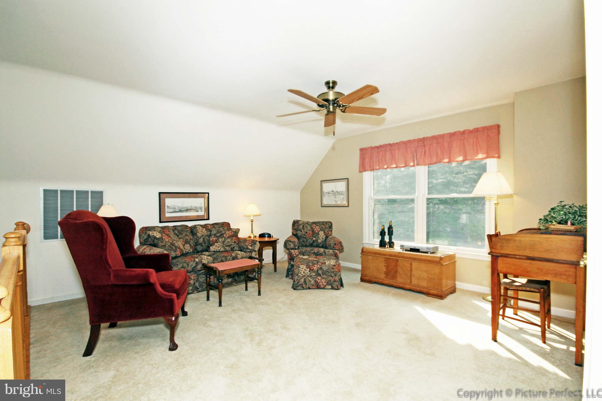 9831 Fox Road Frederick, MD 21702 - Photo 19 of 30 The Loft