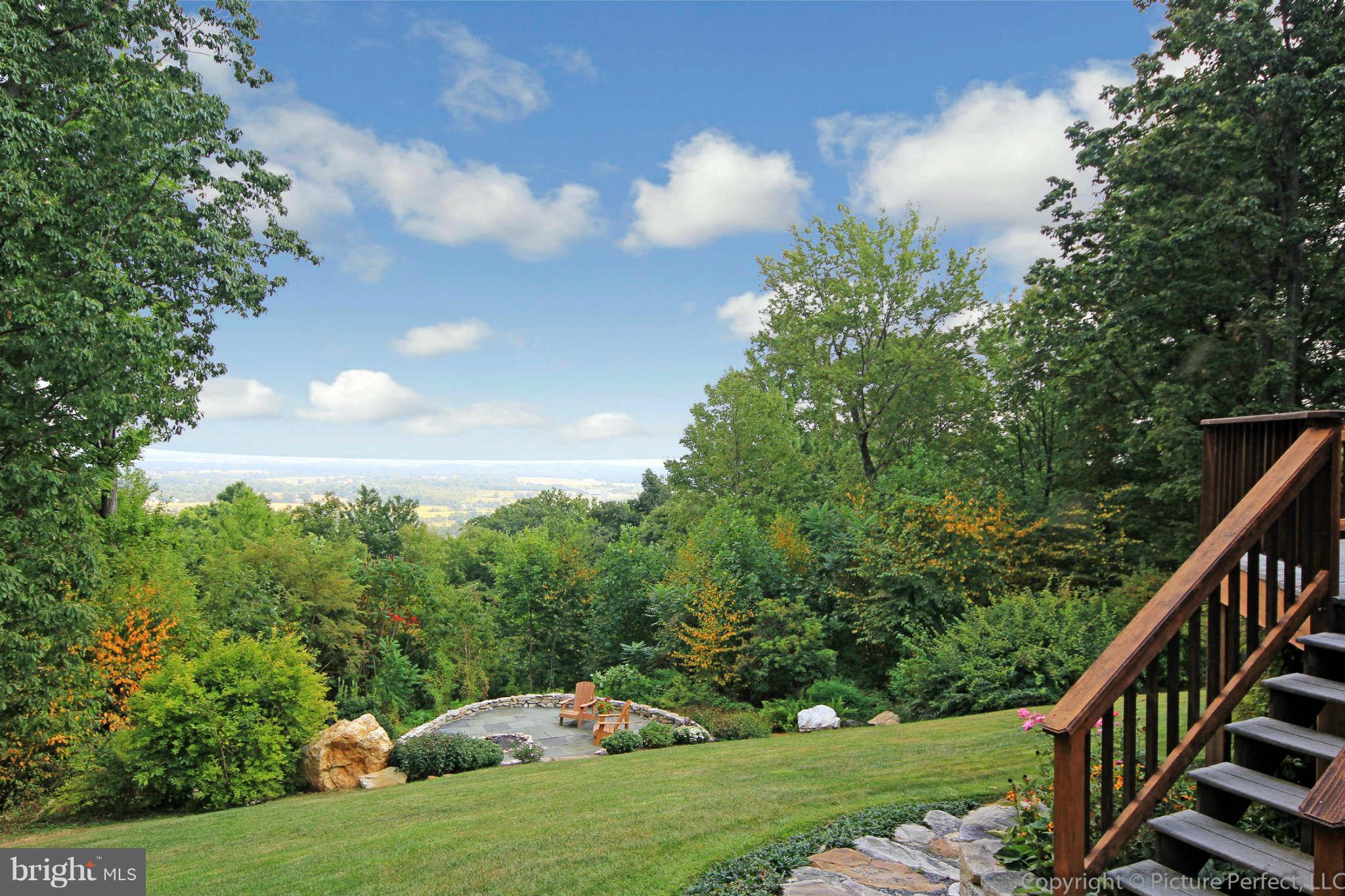 9831 Fox Road Frederick, MD 21702 - Photo 29 of 30 Stairs from Screened Porch to Fire Pit