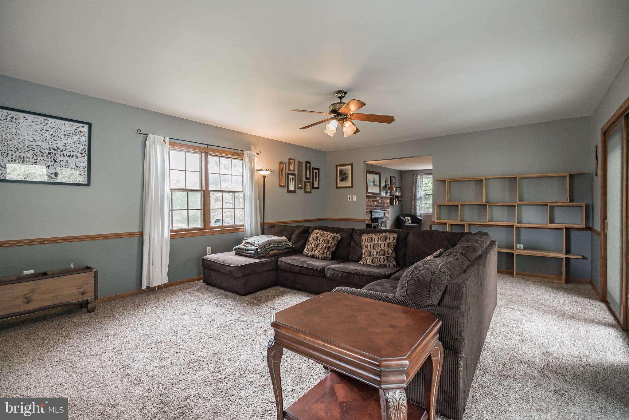 188 Klingerman Road Telford, PA 18969 - Photo 3 of 25
