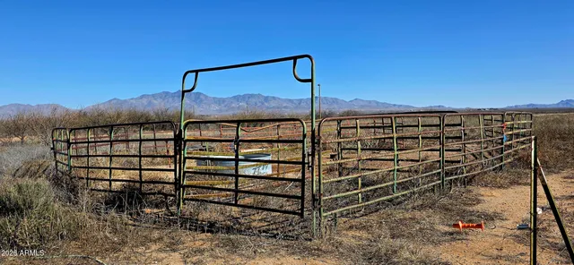 a view of a outdoor space