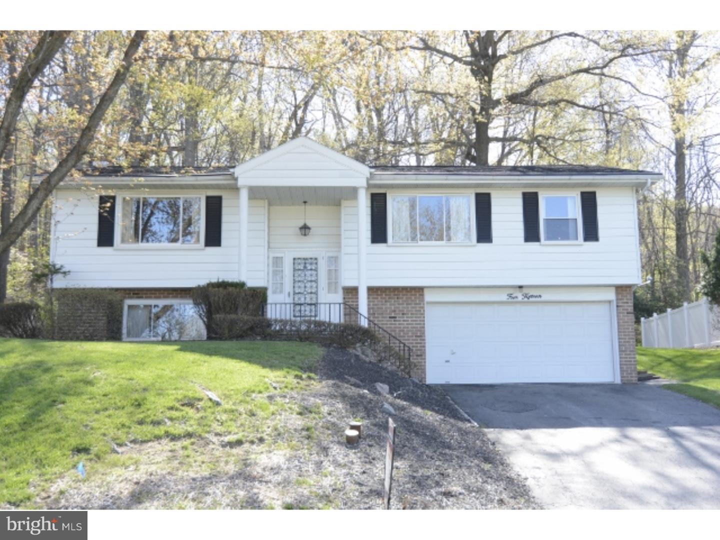 415 Calyn Drive Reading, PA 19607 - Photo 1 of 18
