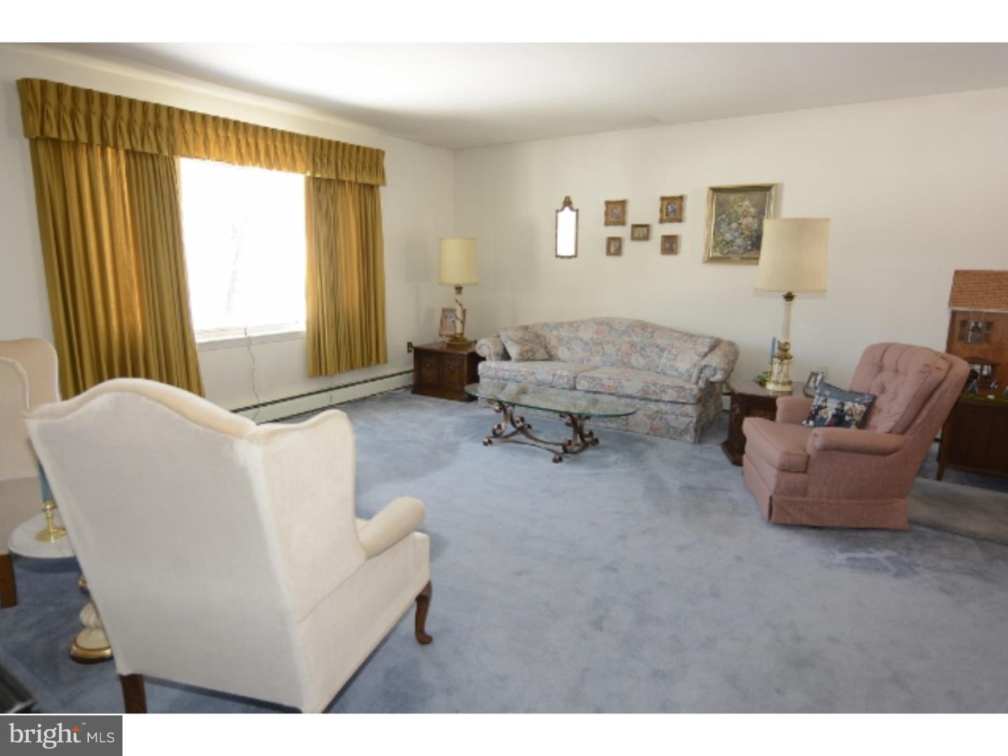 415 Calyn Drive Reading, PA 19607 - Photo 7 of 18