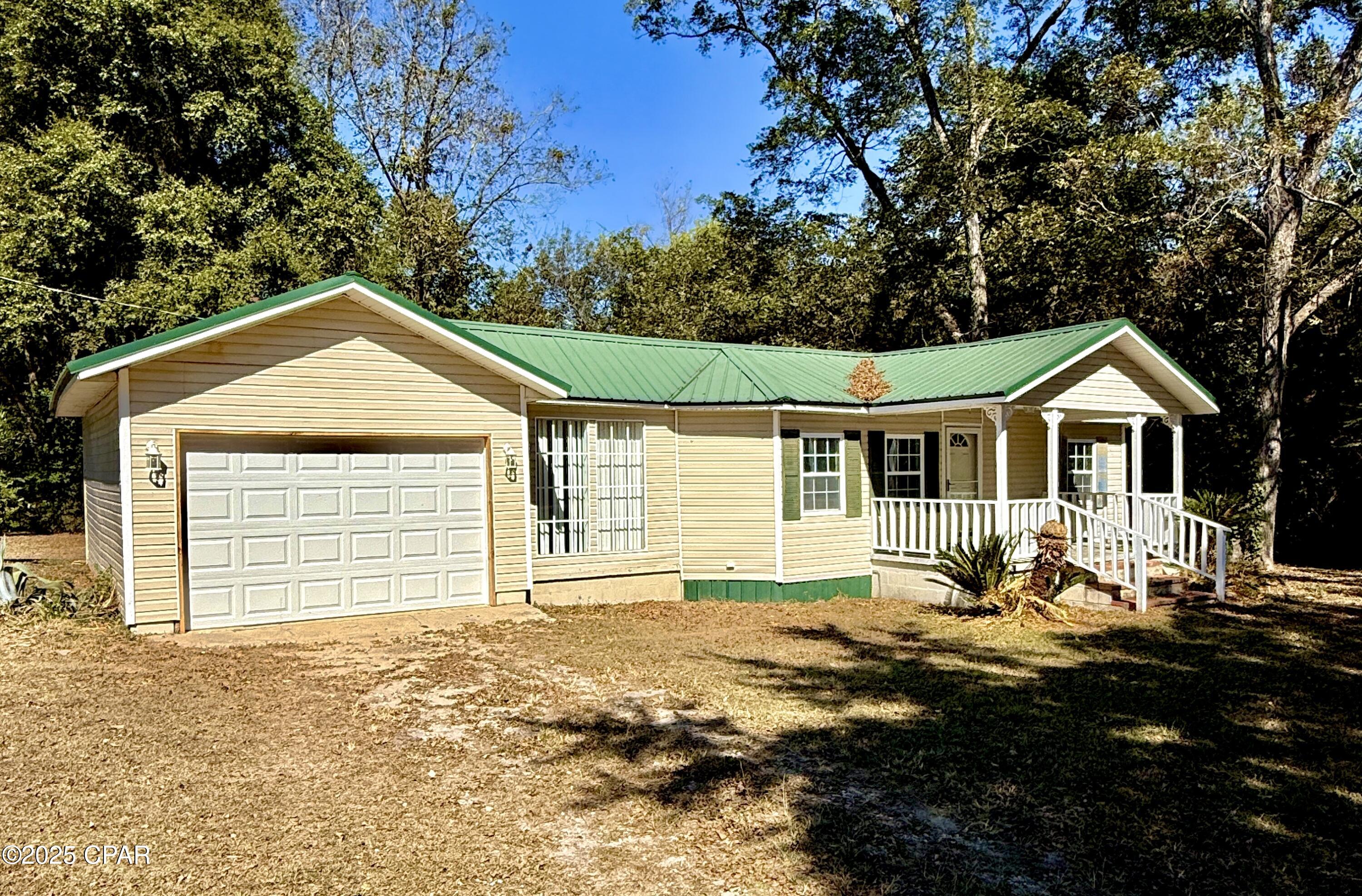 5678 Hummingbird Road Bascom, FL 32423 - Photo 5 of 23