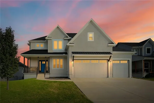 $535,000 | 1805 Northwest Tayler Court, Grain Valley, MO 64029