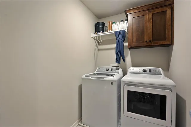 $535,000 | 1805 Northwest Tayler Court, Grain Valley, MO 64029