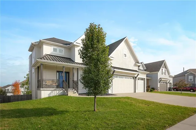 $535,000 | 1805 Northwest Tayler Court, Grain Valley, MO 64029