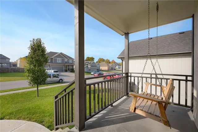 $535,000 | 1805 Northwest Tayler Court, Grain Valley, MO 64029