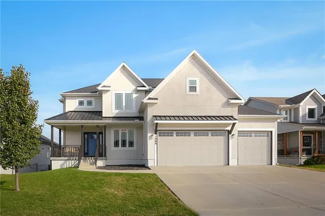 $535,000 | 1805 Northwest Tayler Court, Grain Valley, MO 64029