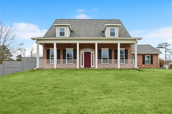 $455,000 | 1085 Claire Drive, Slidell, LA 70461