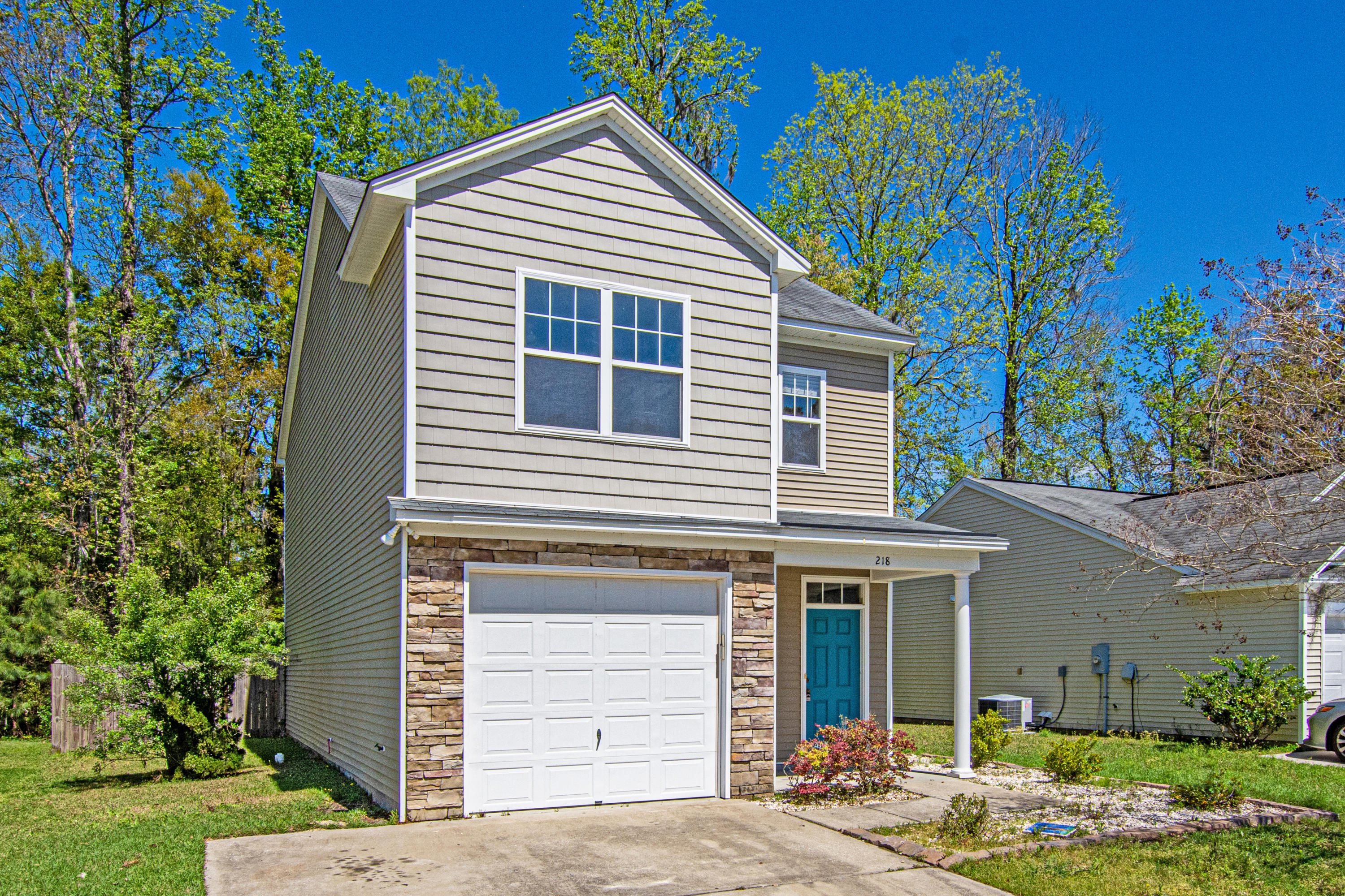 218 Island Green Road Goose Creek, SC 29445 - Photo 2 of 31 0-1