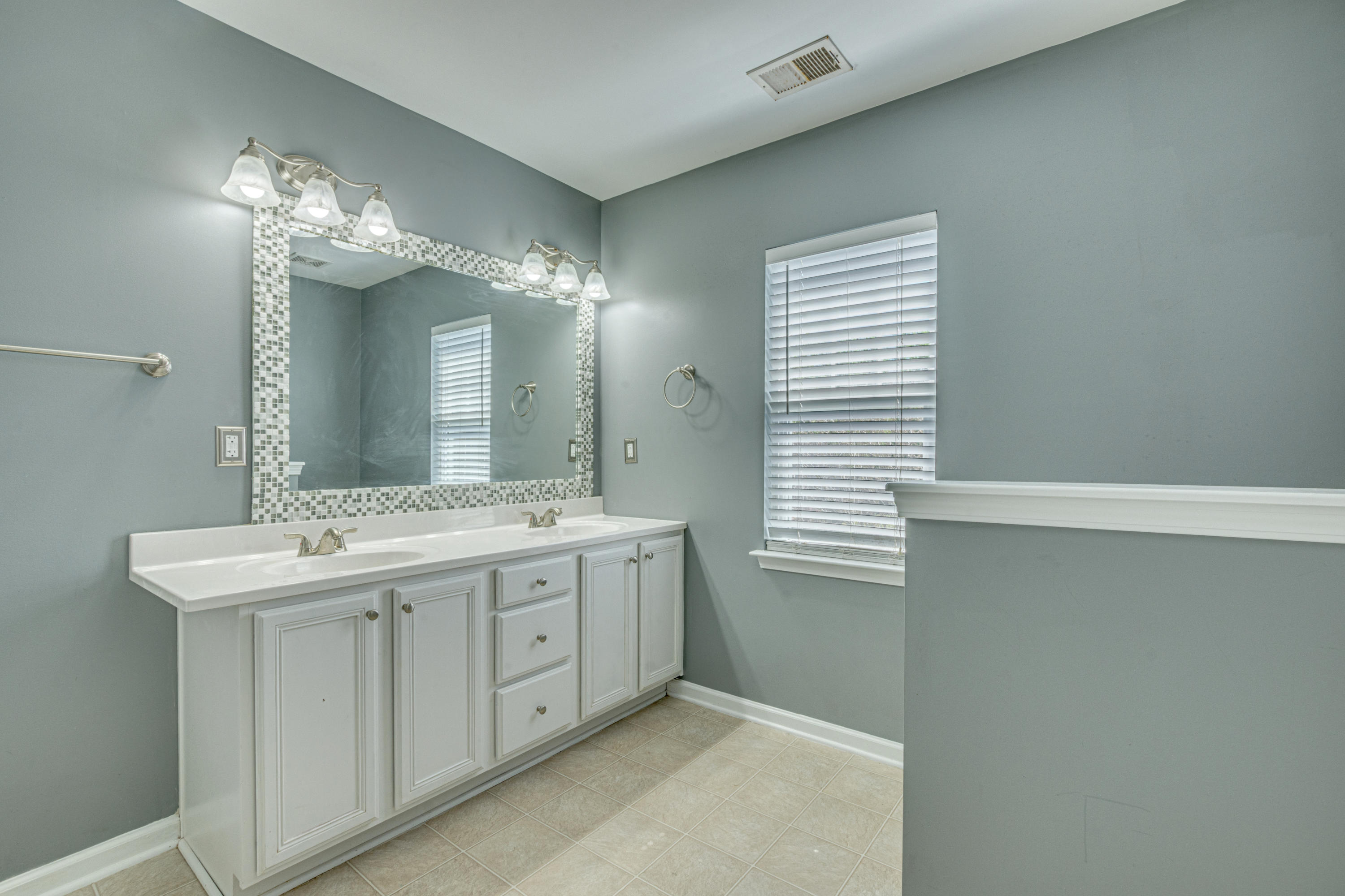 218 Island Green Road Goose Creek, SC 29445 - Photo 16 of 31 5