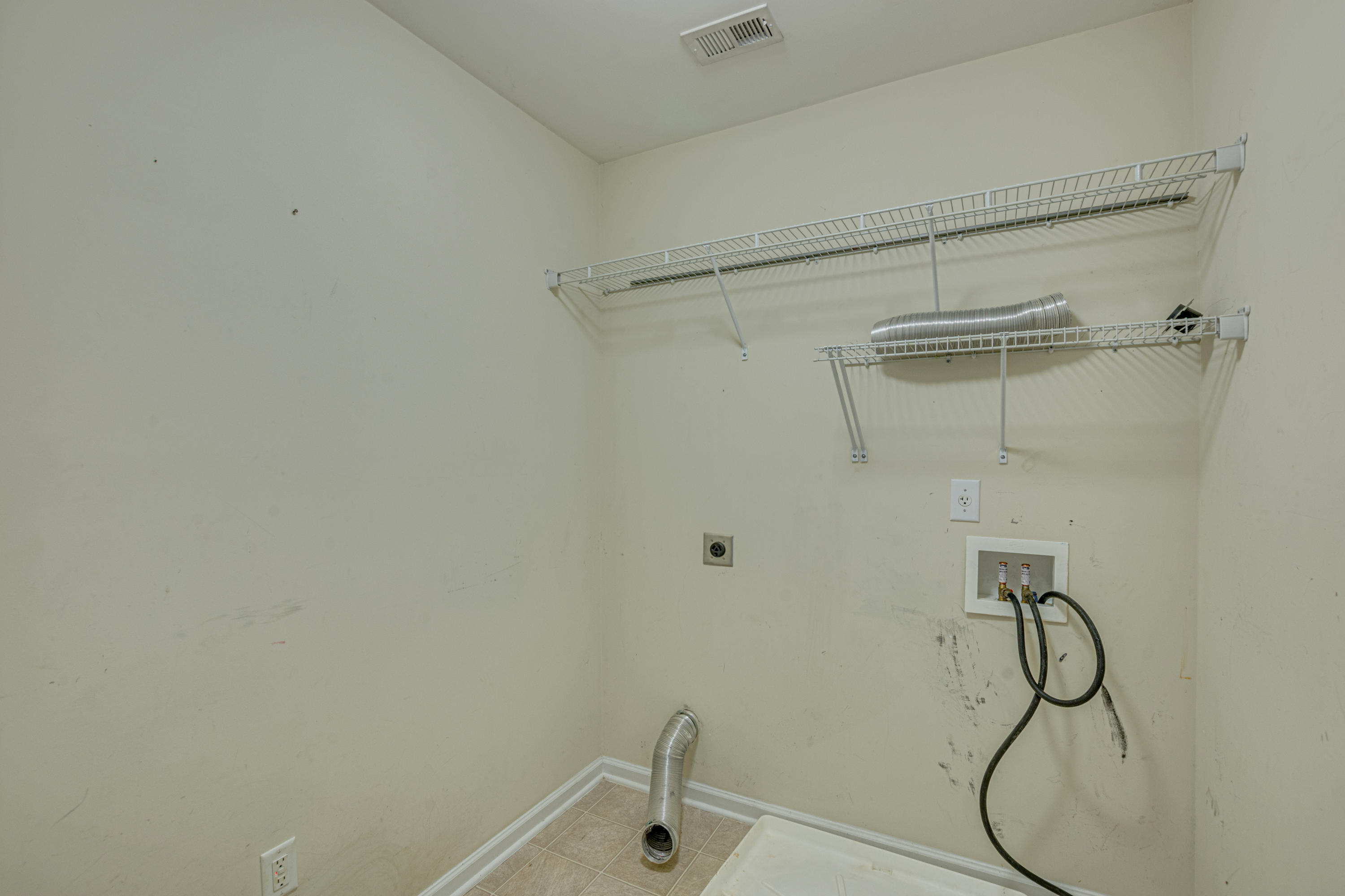 218 Island Green Road Goose Creek, SC 29445 - Photo 25 of 31 9