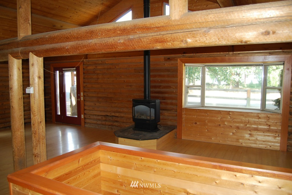 980 Groeschell Road Cle Elum, WA 98922 - Photo 9 of 20 Gallery Image 9