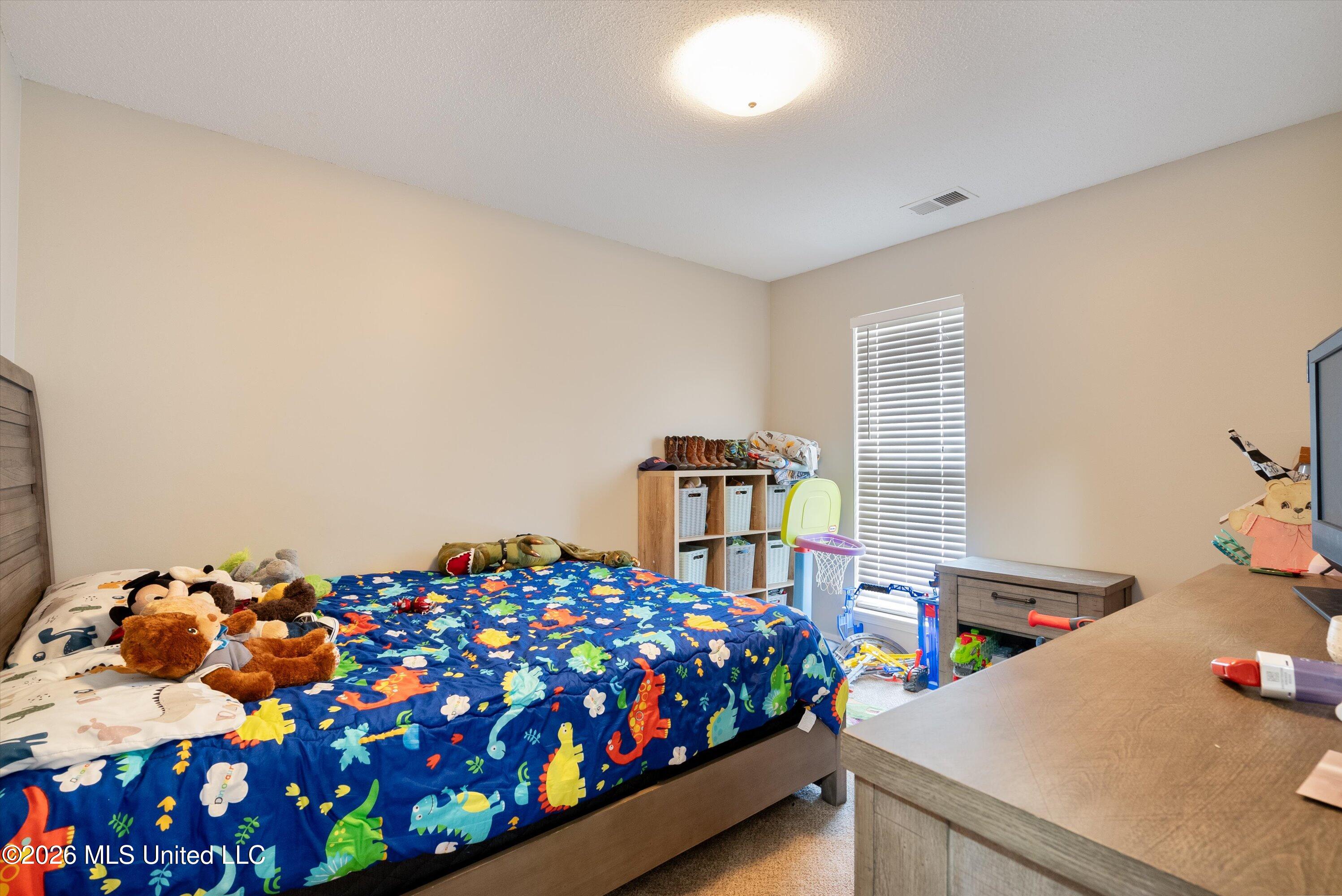 7843 Randolph Cove Walls, MS 38680 - Photo 17 of 27 06-Bedroom 1