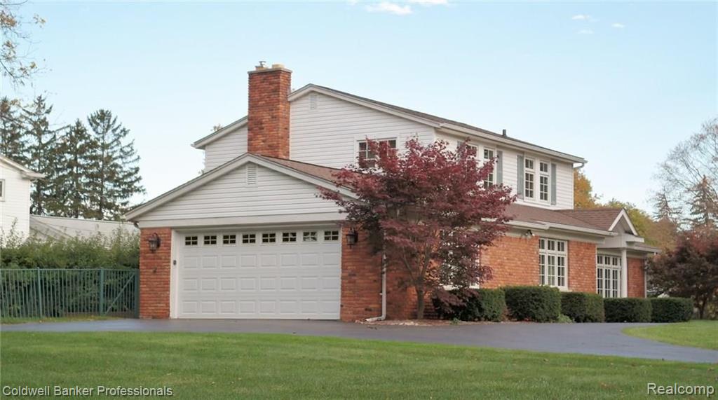 2789 Bridle Road Bloomfield Hills, MI 48304 - Photo 2 of 46