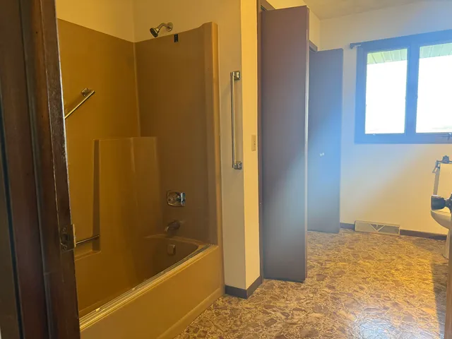 $280,000 | S12671 A Big Hollow Spring Green, Spring Green, WI 53588