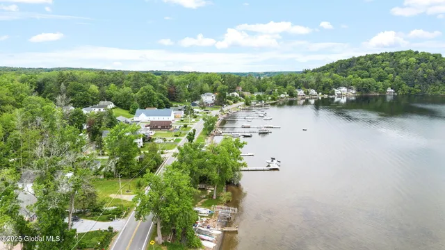 $2,279,000 | 736 Highway 9P, Saratoga Springs, NY 12866