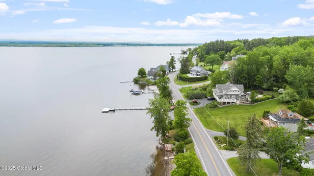 $2,279,000 | 736 Highway 9P, Saratoga Springs, NY 12866