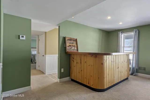 $2,279,000 | 736 Highway 9P, Saratoga Springs, NY 12866