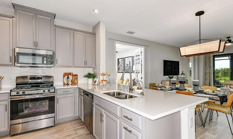 13407 Commons Avenue Parrish, FL 34219 - Photo 5 of 20