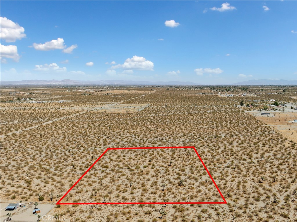 2 Wintergreen Road Pinon Hills, CA 92372 - Photo 12 of 14