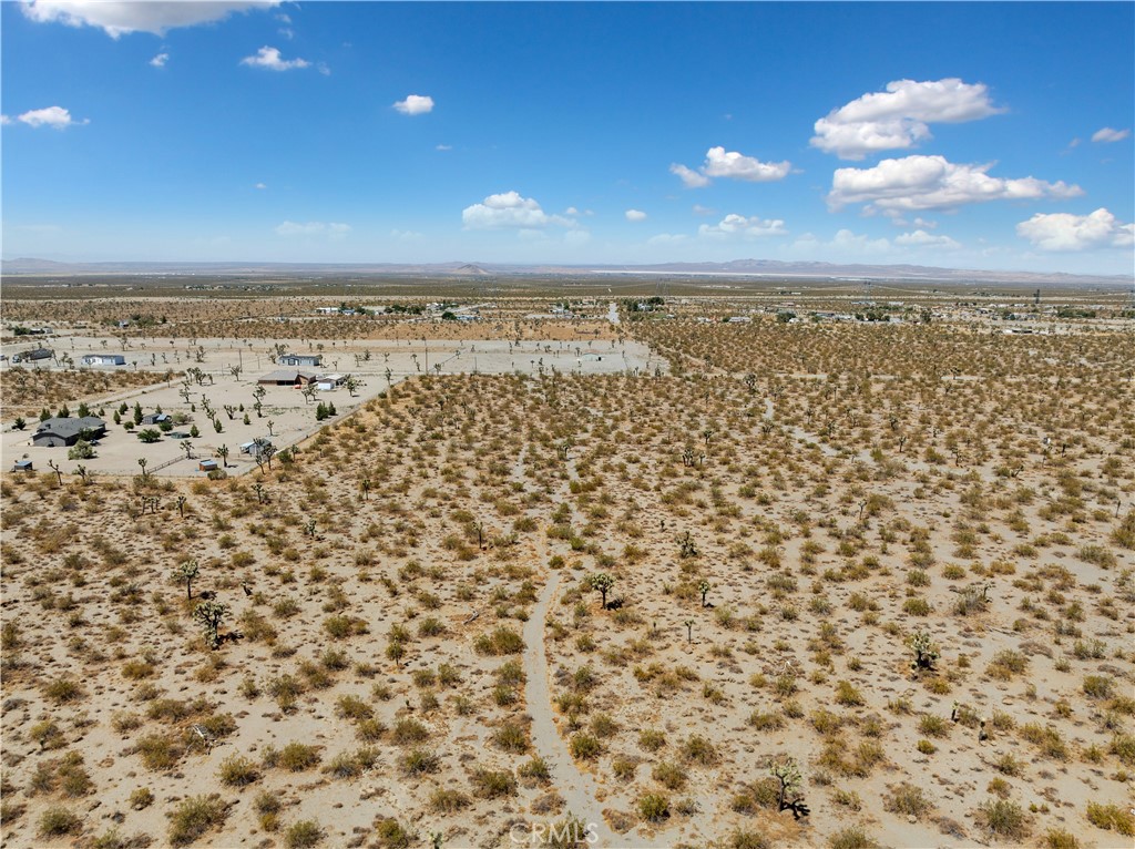 2 Wintergreen Road Pinon Hills, CA 92372 - Photo 14 of 14